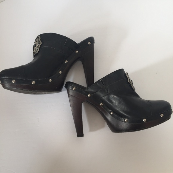 BCBGGeneration Black Stud Mules Size 8.5 - Picture 4 of 8